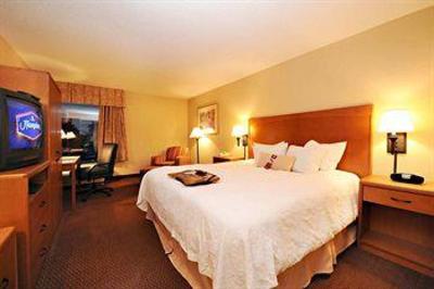 фото отеля Hampton Inn Atlanta - Cumberland Mall / NW