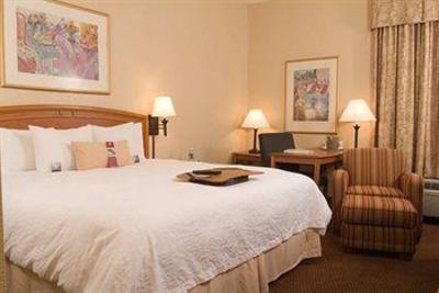 фото отеля Hampton Inn Atlanta - Cumberland Mall / NW