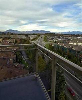 фото отеля Sandman Suites Surrey-Guildford