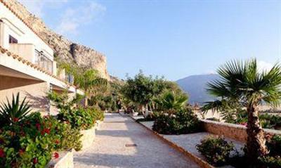 фото отеля Residence Cala dell'Arena