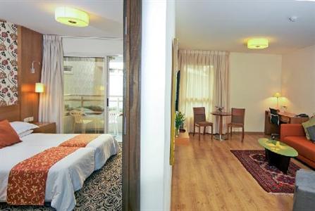 фото отеля Lusky Suites Hotel