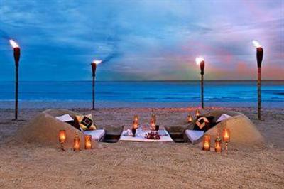 фото отеля The Sailing Bay Resort & Spa