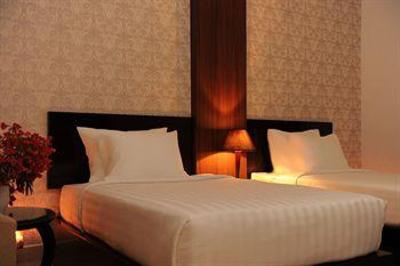 фото отеля The Sailing Bay Resort & Spa
