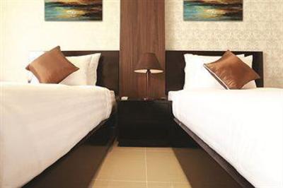 фото отеля The Sailing Bay Resort & Spa