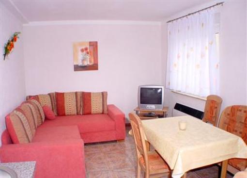 фото отеля Ferienwohnungen&Pension Neuber