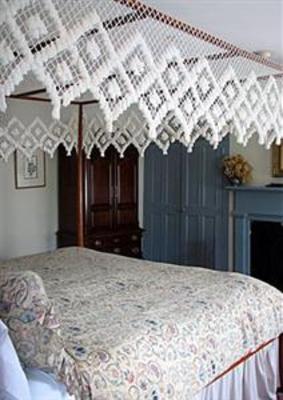 фото отеля Pineapple Inn Nantucket