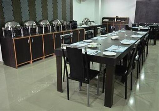 фото отеля Hotel Rainbow Haridwar