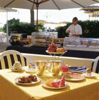 фото отеля Hotel Aurora Jesolo