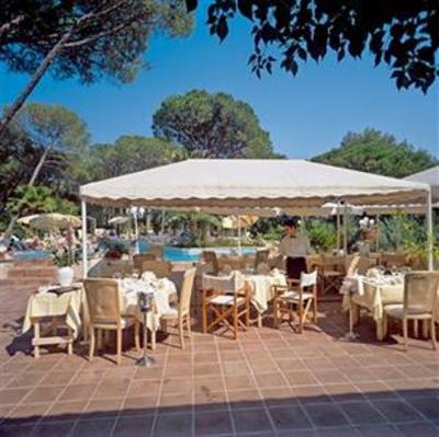фото отеля Hotel San Pedro Saint-Raphael