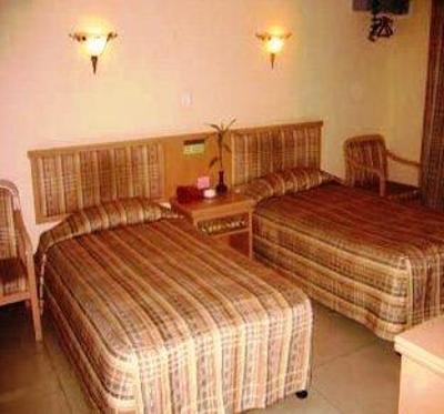 фото отеля TongBao International Airport Hotel