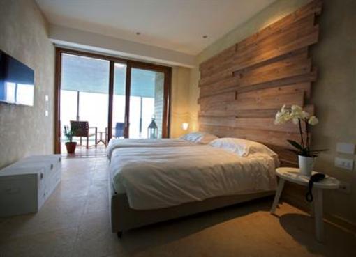 фото отеля Laqua Spa & Terrace Suites