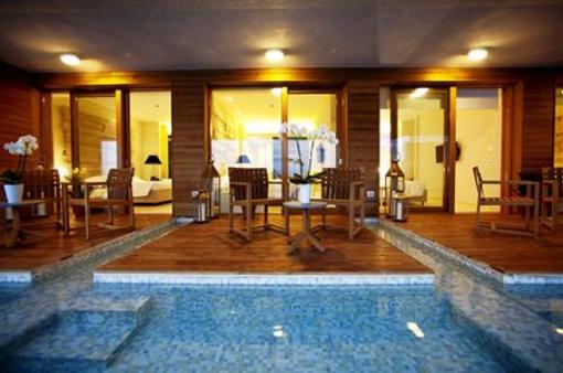 фото отеля Laqua Spa & Terrace Suites
