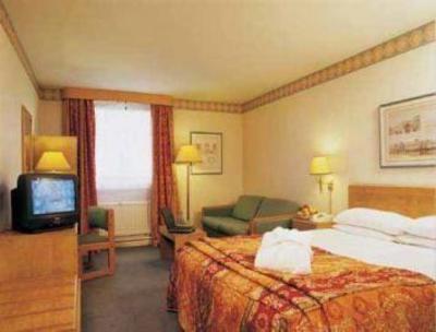 фото отеля Holiday Inn Warrington