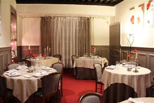 фото отеля Auberge Le Voutenay Hotel Voutenay-sur-Cure