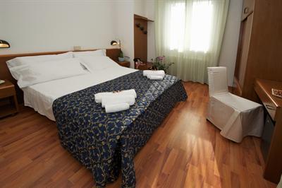 фото отеля Mediterraneo Hotel Pesaro