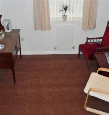 фото отеля Ty Lily Mia Guest House Tonypandy