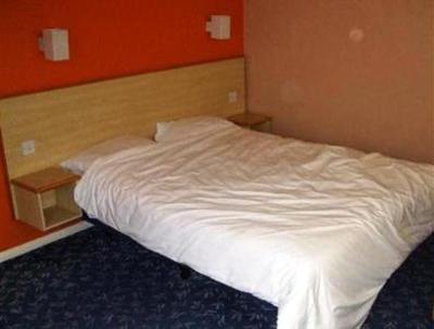 фото отеля Travelodge Okehampton Whiddon Down