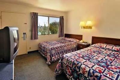 фото отеля Elk City Motor Lodge