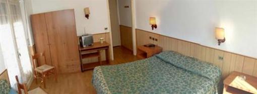 фото отеля Auto Hotel Saint Christophe