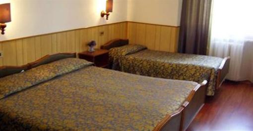 фото отеля Auto Hotel Saint Christophe
