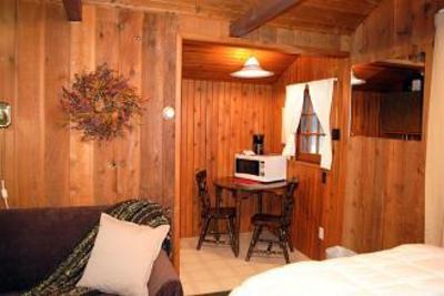 фото отеля Rundle Ridge Chalets