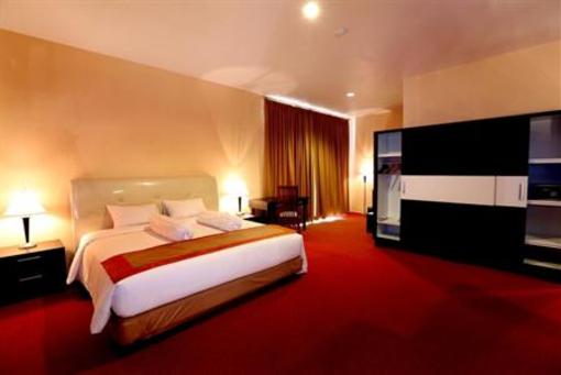 фото отеля Grand Royal Taliwang Hotel