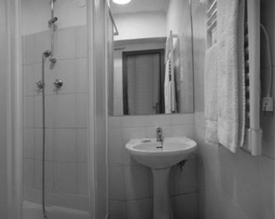 фото отеля Hotel The Cottage