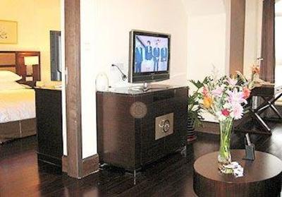 фото отеля Golden Horse Hotel
