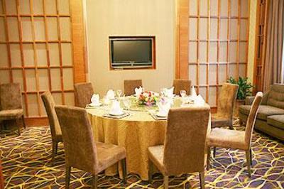фото отеля Golden Horse Hotel