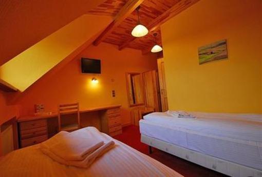 фото отеля Hotel Karczma Stara Stajnia Pleszew