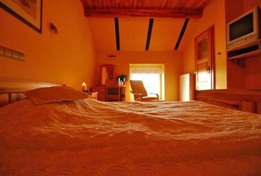 фото отеля Hotel Karczma Stara Stajnia Pleszew