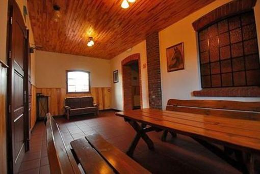 фото отеля Hotel Karczma Stara Stajnia Pleszew