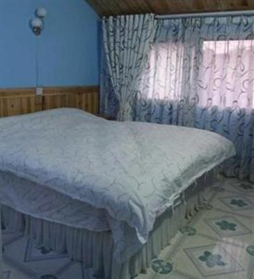 фото отеля Xifeng Shuoma Hostel
