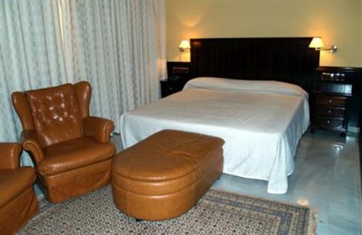 фото отеля Hotel Las Acacias