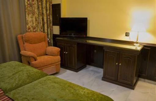 фото отеля Hotel Las Acacias