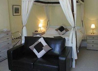 фото отеля Burnside Guest House Ilfracombe