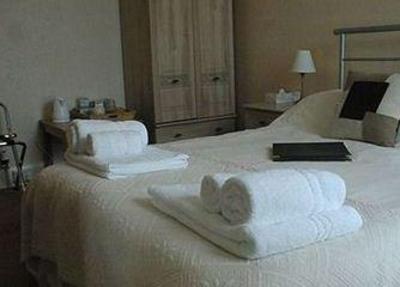фото отеля Burnside Guest House Ilfracombe