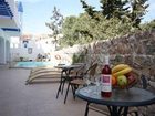 фото отеля Loizos Apartments City Center Fira