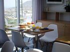 фото отеля Loizos Apartments City Center Fira