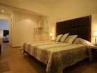 фото отеля Loizos Apartments City Center Fira