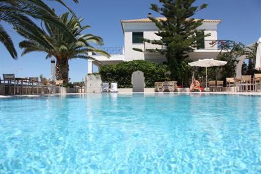 фото отеля Kyparissia Beach Hotel