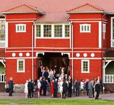 фото отеля Naas Slott Bed & Breakfast