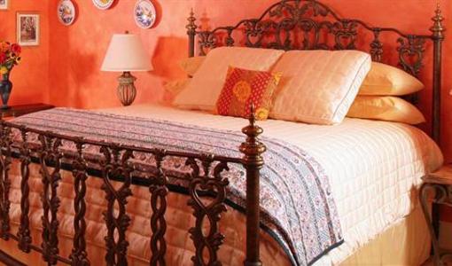фото отеля L'Auberge Provencale Bed and Breakfast