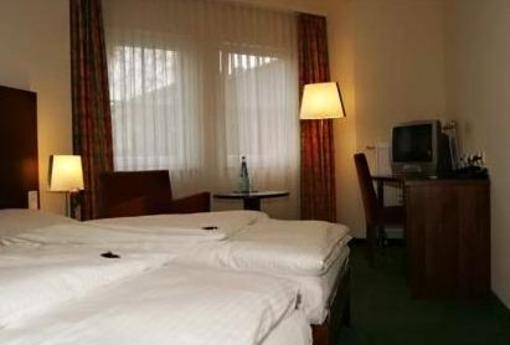 фото отеля Hotel Auerhahn