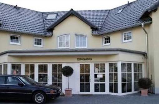 фото отеля Hotel Auerhahn