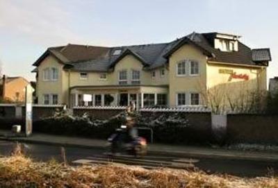 фото отеля Hotel Auerhahn