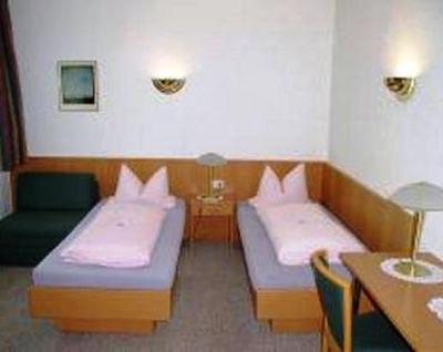 фото отеля Hotel Hartl Neubiberg