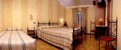 фото отеля Hotel Dogana Sirmione
