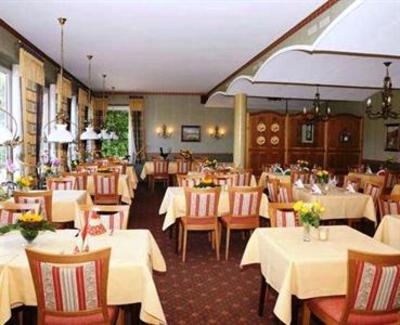 фото отеля Berghof Restaurant & Hotel Daun