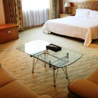 фото отеля Hengwei Hotel